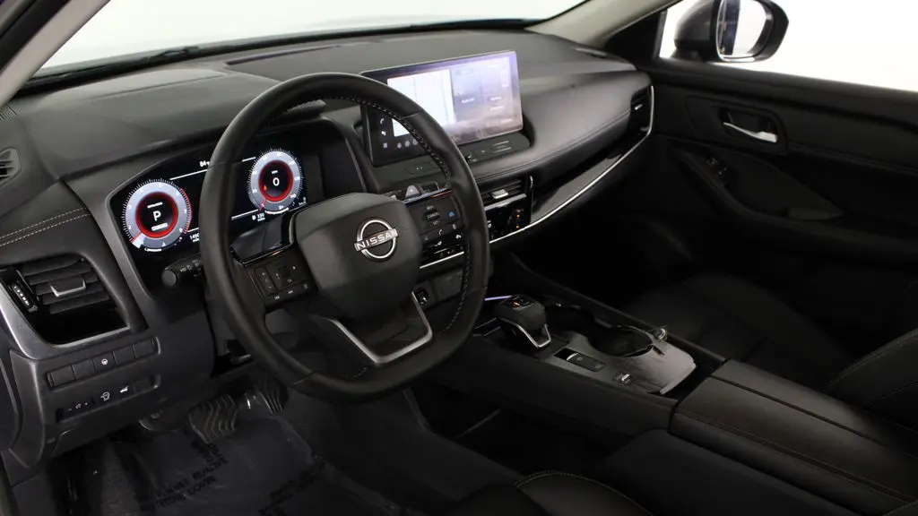 2026 Nissan Rogue SL