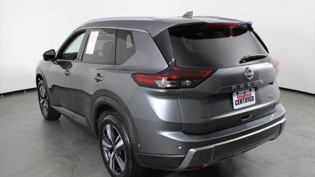 2026 Nissan Rogue SL