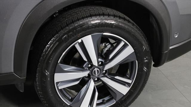 2026 Nissan Rogue SL