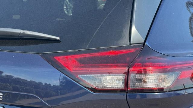 2026 Nissan Rogue SL