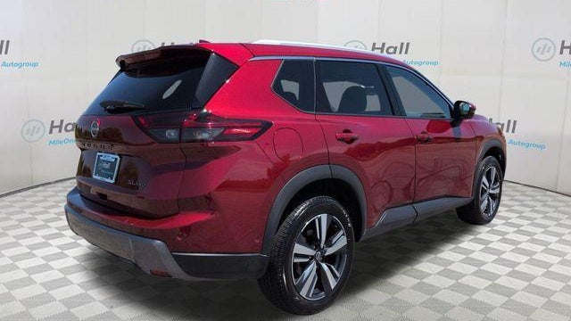 2026 Nissan Rogue SL