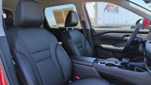 2026 Nissan Rogue SL