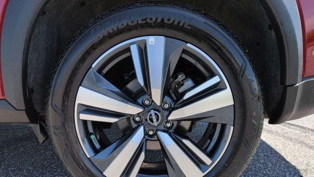2026 Nissan Rogue SL