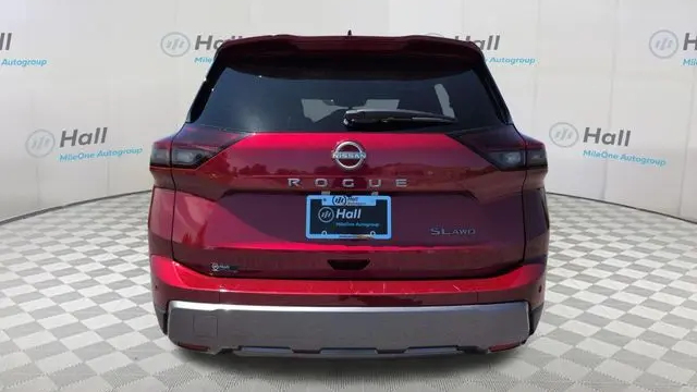2026 Nissan Rogue SL
