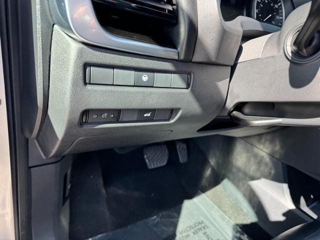 2023 Nissan Rogue - $27,995