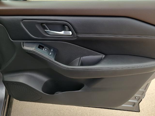 2022 Nissan Rogue - $21,716