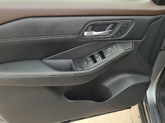 2022 Nissan Rogue - $21,716