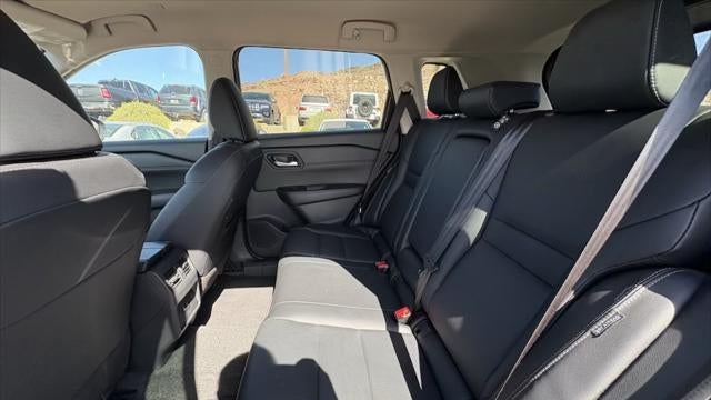 2026 Nissan Rogue SL