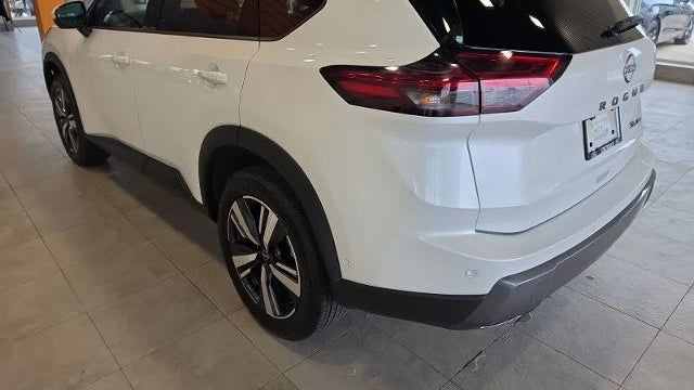 2026 Nissan Rogue SL