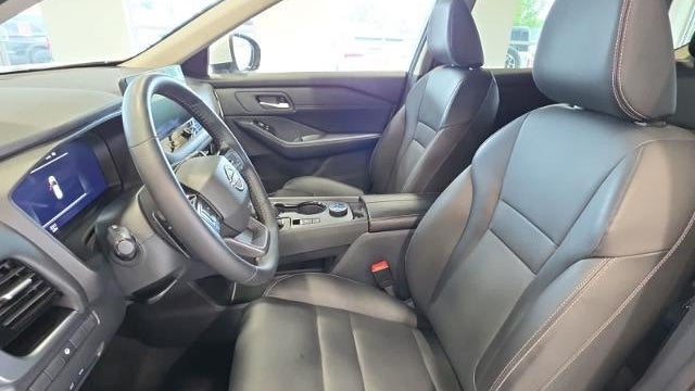2026 Nissan Rogue SL