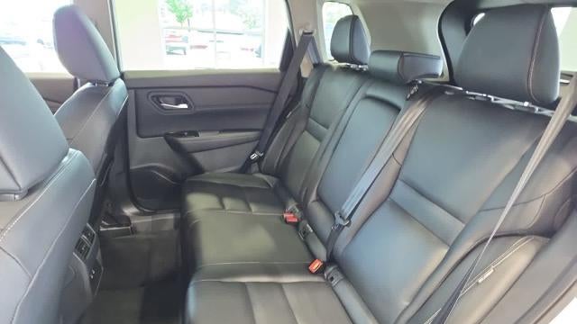 2026 Nissan Rogue SL