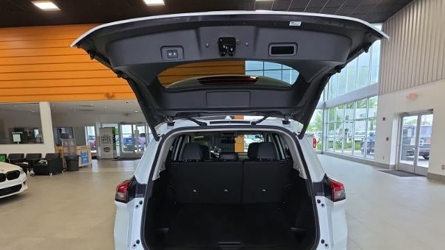 2026 Nissan Rogue SL