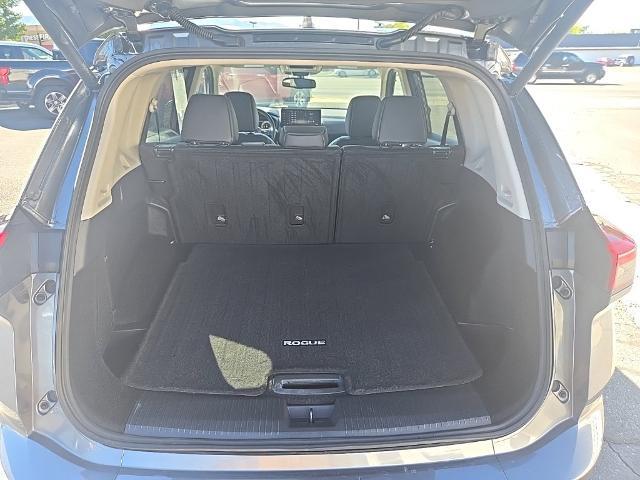 2026 Nissan Rogue - $27,578