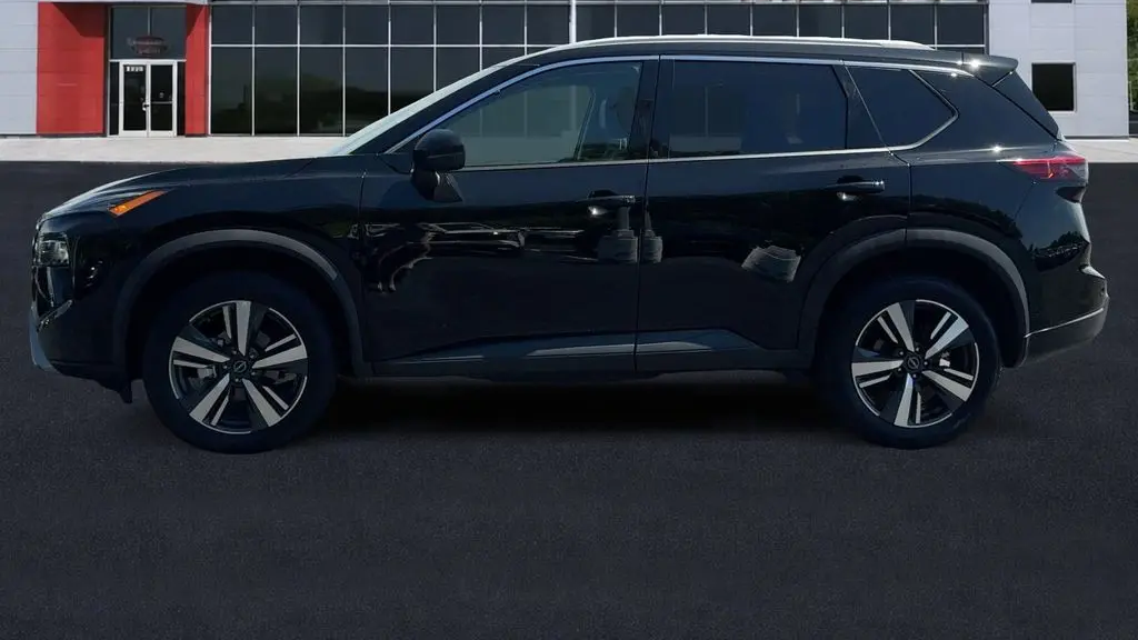 2026 Nissan Rogue SL