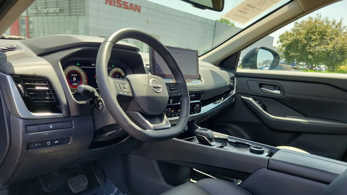 2026 Nissan Rogue SL