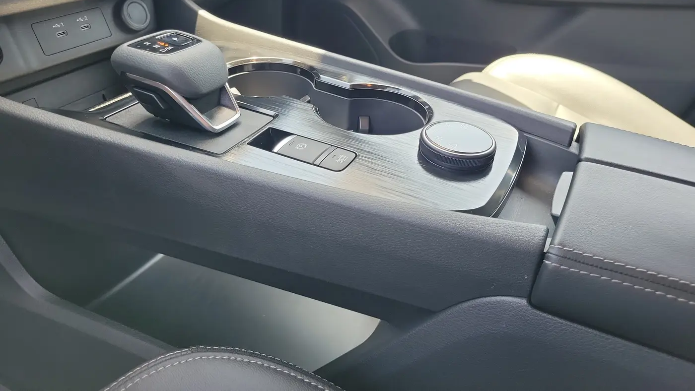 2026 Nissan Rogue SL