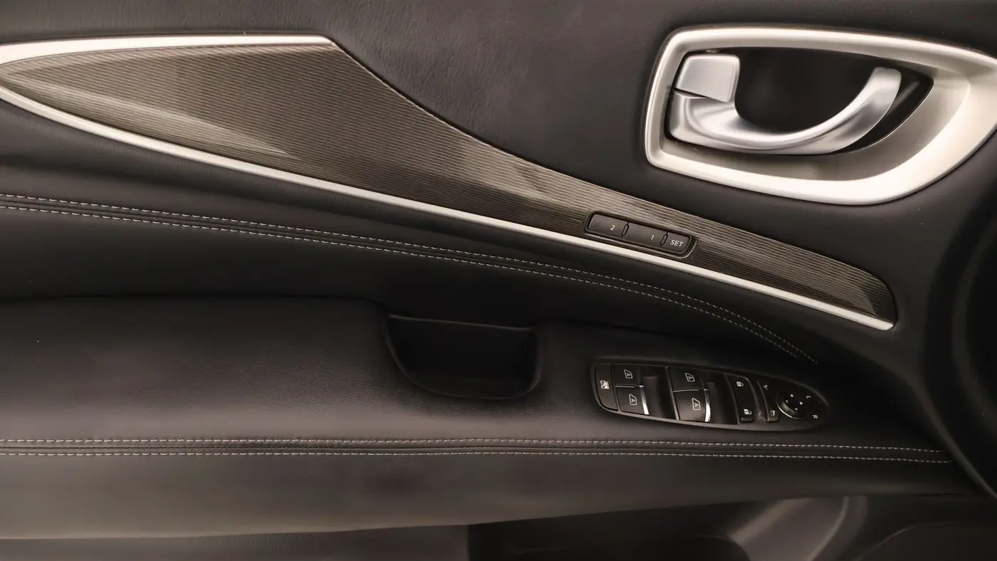 2017 INFINITI QX60 Base