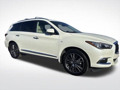 Photo of a 2020 Infiniti QX60 Luxe 4DR SUV for sale