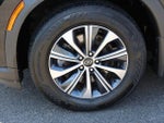 2023 QX60 Thumbnail 11