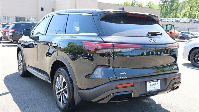 2023 INFINITI QX60 Pure