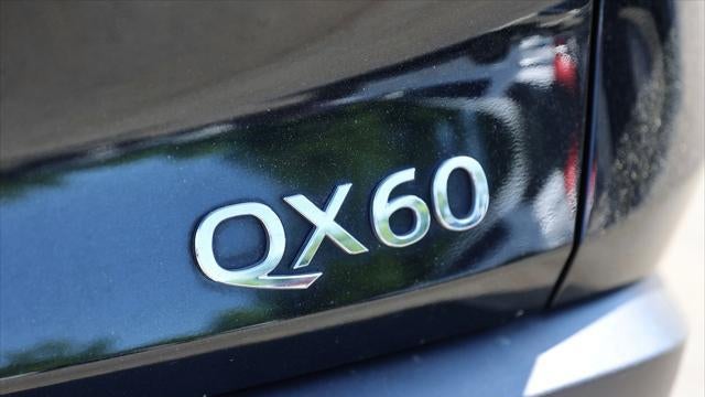 2023 INFINITI QX60 Pure