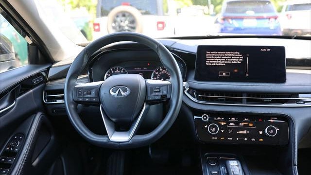 2023 INFINITI QX60 Pure