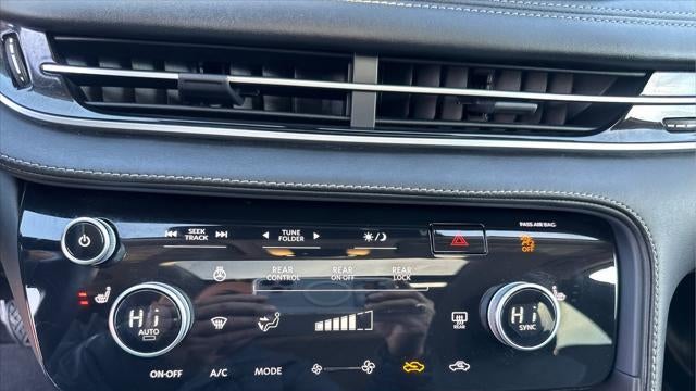 2023 INFINITI QX60 Pure