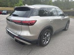 2023 QX60 Thumbnail 3