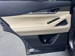 2023 QX60 Thumbnail 32