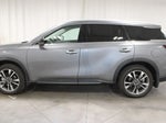 2023 QX60 Thumbnail 2