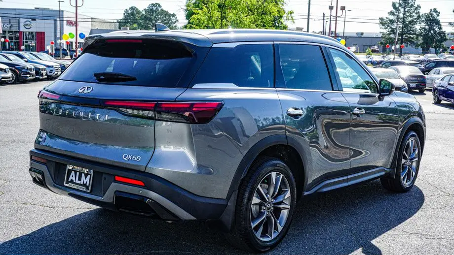 2023 INFINITI QX60 Luxe