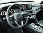 2023 QX60 Thumbnail 28