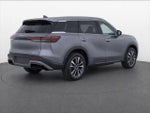 2024 QX60 Thumbnail 3