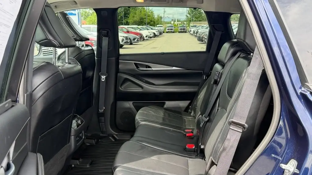 2022 INFINITI QX60 Luxe