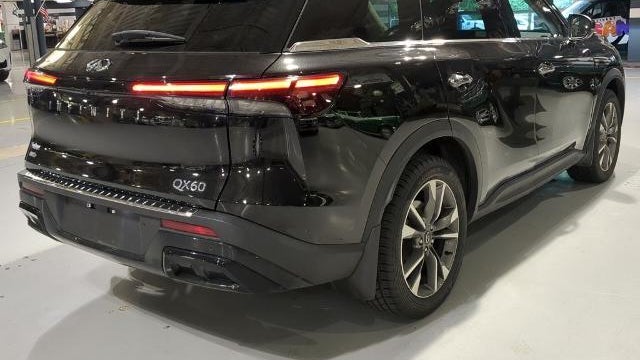 2023 INFINITI QX60 Luxe