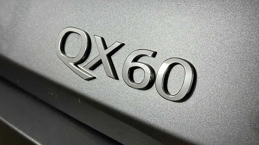2024 INFINITI QX60 Luxe
