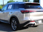2023 QX60 Thumbnail 8
