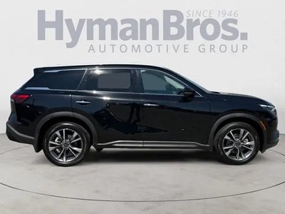 Photo of a 2024 Infiniti QX60 AWD Luxe 4DR SUV for sale
