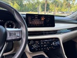 2023 QX60 Thumbnail 17
