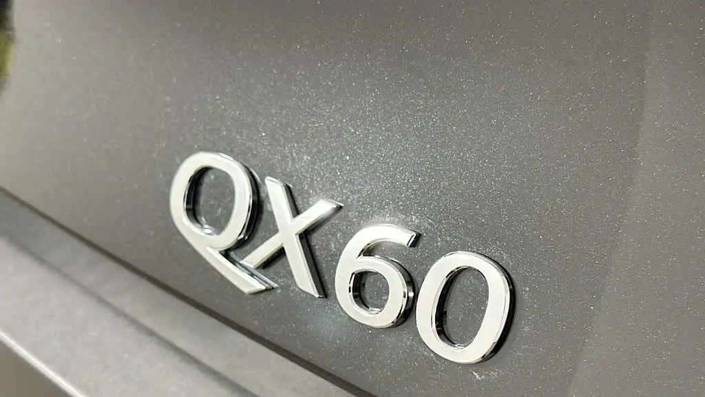2024 INFINITI QX60 Luxe