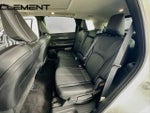 2023 QX60 Thumbnail 34