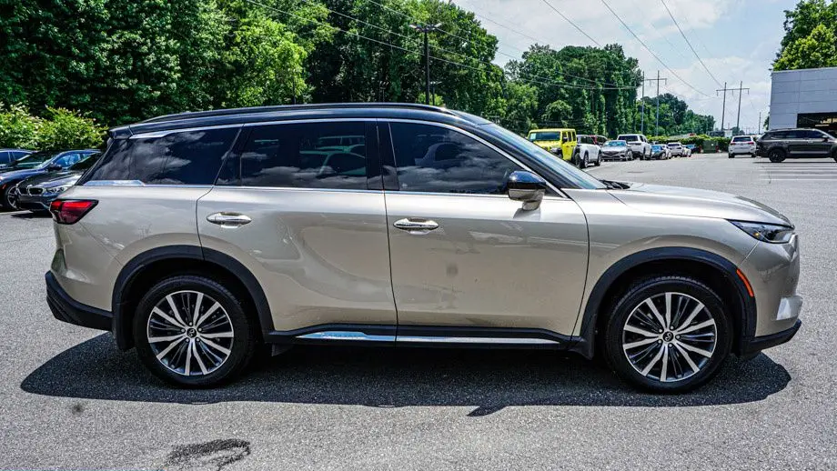 2023 INFINITI QX60 Sensory