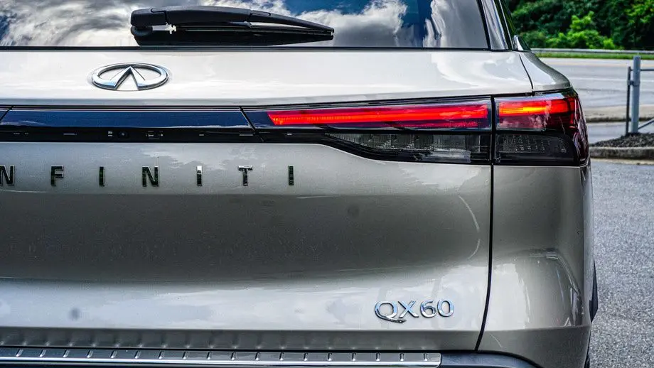 2023 INFINITI QX60 Sensory
