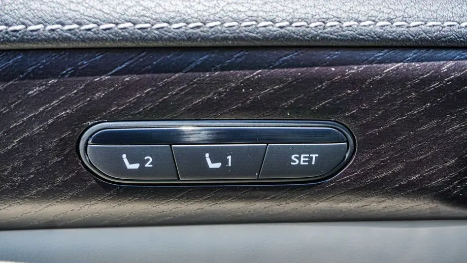2023 INFINITI QX60 Sensory