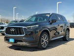 2023 QX60 Thumbnail 3