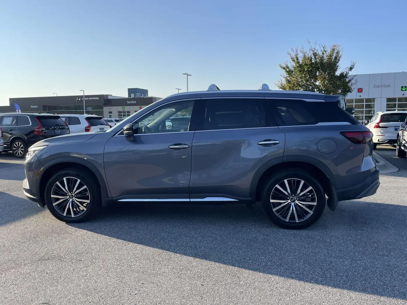 2023 INFINITI QX60 - $39,500