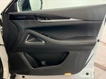 2023 QX60 Thumbnail 23