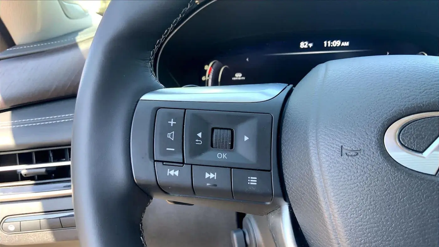 2023 INFINITI QX60 Sensory