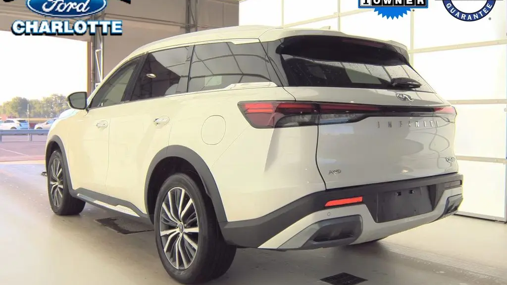 2023 INFINITI QX60 Sensory