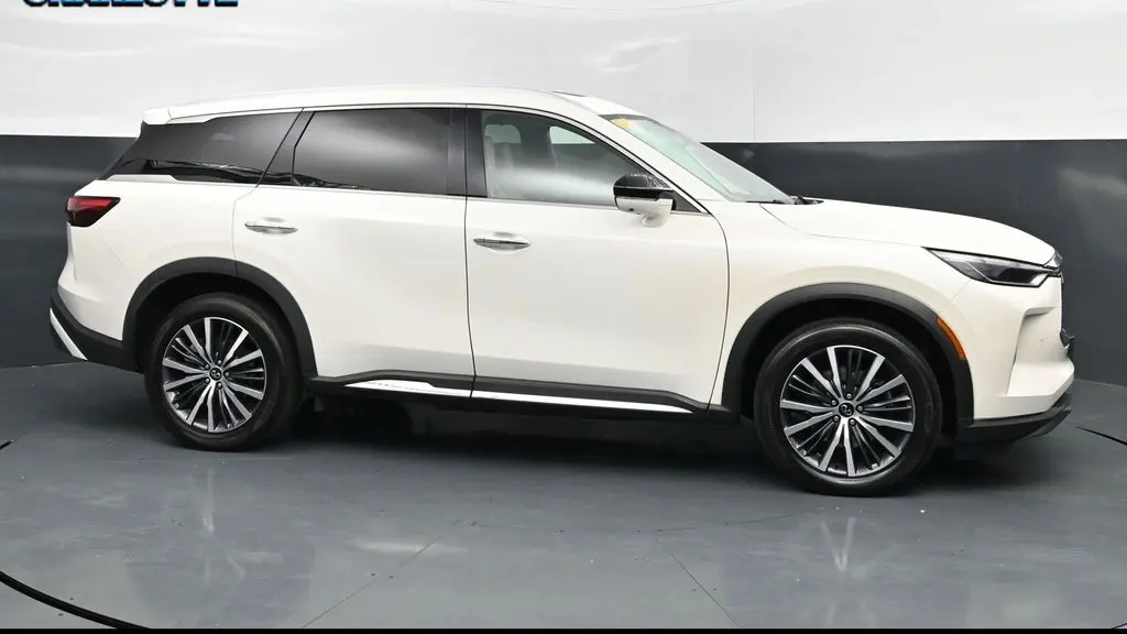 2023 INFINITI QX60 Sensory